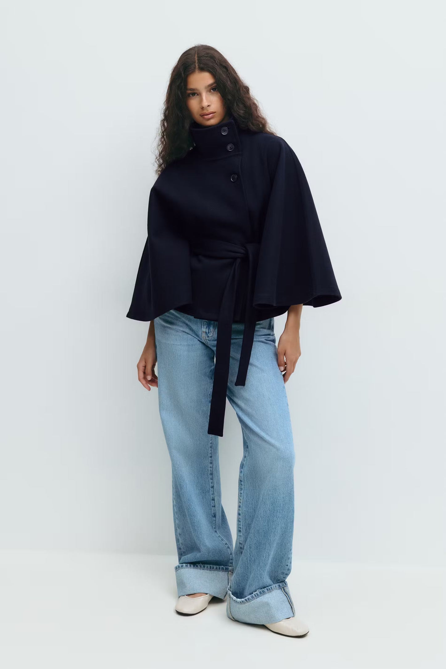Majestic Luxe Cape