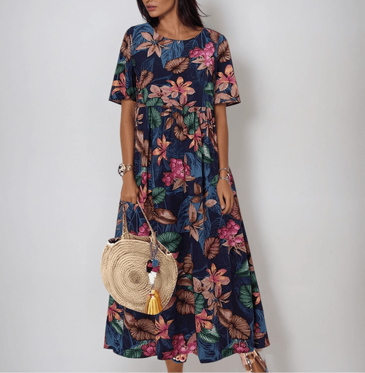 Lois | Graceful Summer Bloom